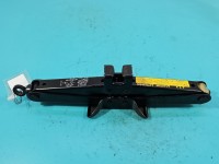 lewarek Podnośnik samochodowy trapezowy Toyota Avensis II T25