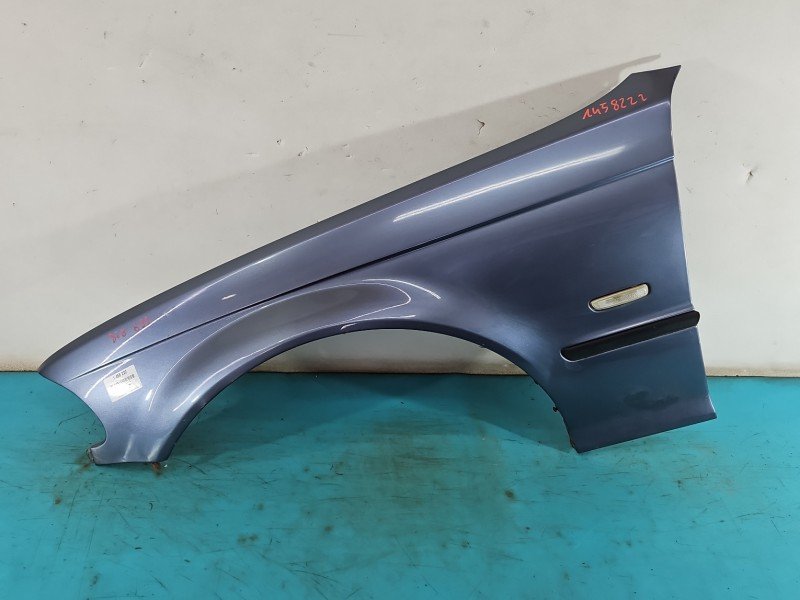 Błotnik przód lewy Bmw e46 stalowy Błotnik przód lewy Bmw e46 stalowy