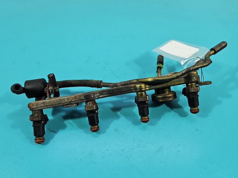 Wtryskiwacz Honda Civic VII 1.6 16V