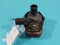 Pompka obiegu wody pompa Mercedes CLS C219 3.5 V6 (272964) A2118350028