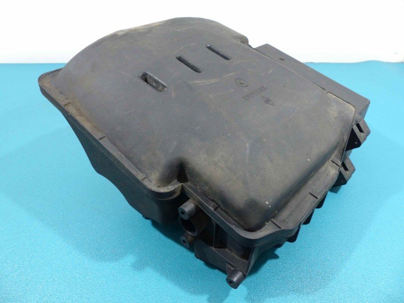 Obudowa filtra powietrza Renault Megane I 8200023599A 1.6 16v wiel