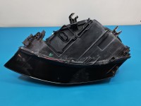 Reflektor prawy lampa przód AUDI A4 B8 EUROPA 8K0941004G, 0301240282