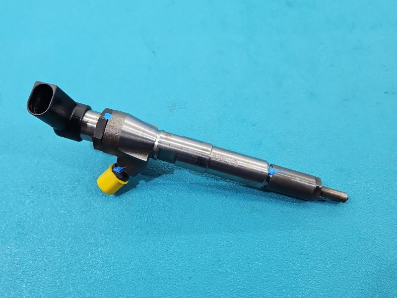 Wtryskiwacz Renault Megane III 8200704191, 166008052R 1.5 dci