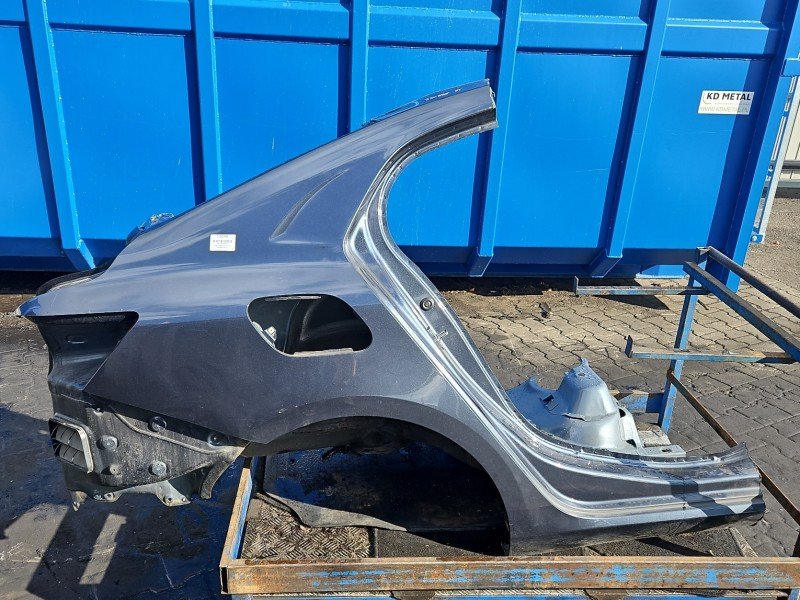 Błotnik tył prawy Renault Megane IV grafitowy TEKPN ćwiartka