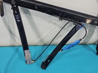 Podnośnik przód lewy Audi A4 B7 5d kombi