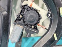 Podnośnik przód prawy Audi A3 8L Producent części: Audi, Europejska, 5drzwi / 12pin 5d HB