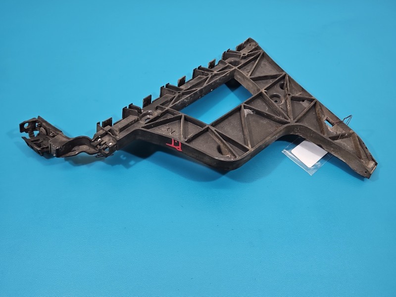 Ślizg zderzaka tył prawy AUDI A4 B8 8K9807454