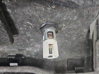 Tapicerka bagażnika prawa boczek AUDI Q5 08- 8R0863880C