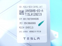 Wyświetlacz monitor Tesla Model S 1045006-03-A