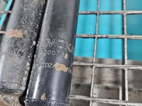 Amortyzator tył komplet tylny lewy prawy Toyota Yaris II L+P