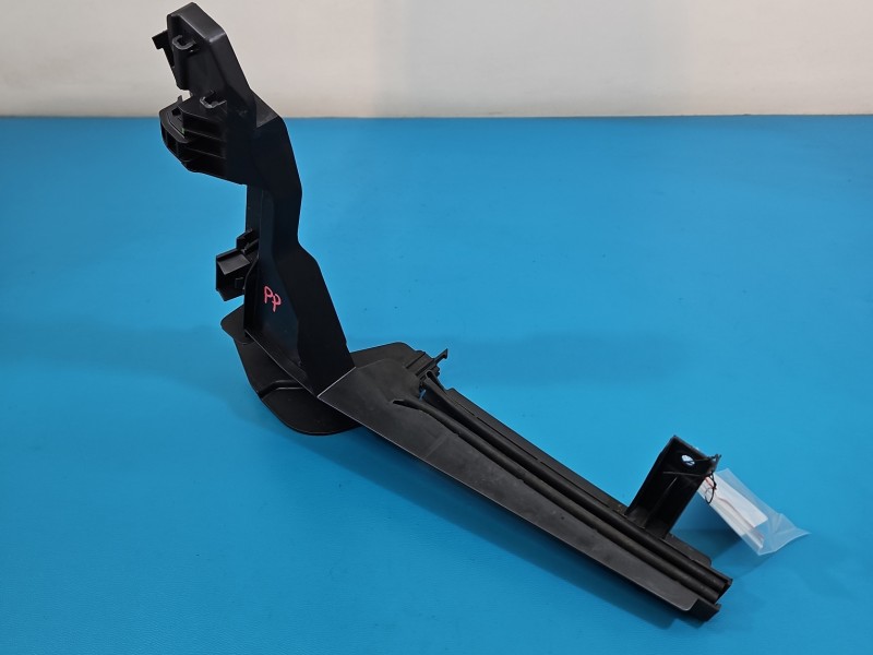 Mocowanie Europejska, prowadnica szyby przód prawej uchwyt Jeep Cherokee KL