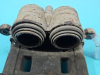 Zacisk przód prawy Subaru Legacy V 2.0 D boxer