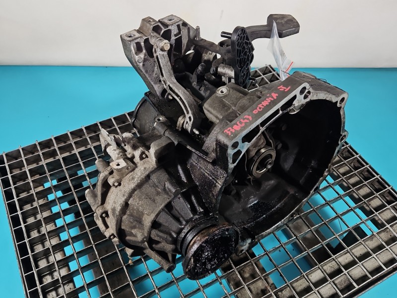 Skrzynia biegów Skoda Octavia II 1.9 tdi