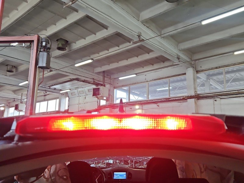 TRZECIE ŚWIATŁO STOP STOPU Opel Insignia A kombi