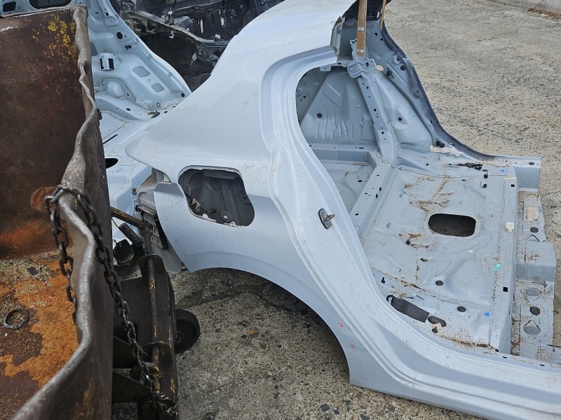 Błotnik tył prawy ćwiartka Peugeot 308 III X HB