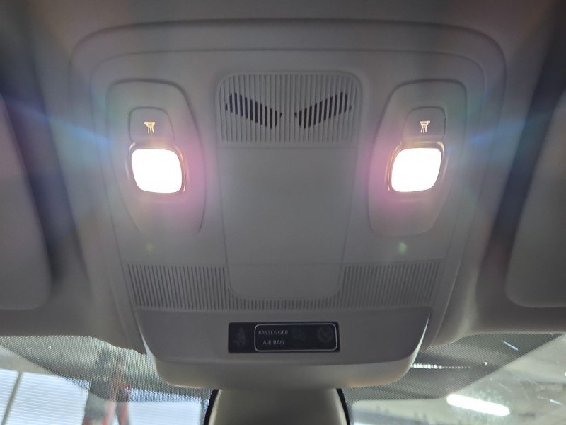 Lampa kabiny lampka Renault Megane IV 969806373R, 969803013R Lampa kabiny lampka Renault Megane IV 969806373R, 969803013R