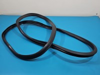 Uszczelka drzwi przód lewa MERCEDES W176