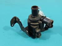 Pompka obiegu wody pompa AUDI Q5 08- 2.0 TFSI 8K0121601