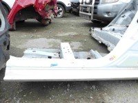 Słupek lewy Toyota Auris II 1.6 16V