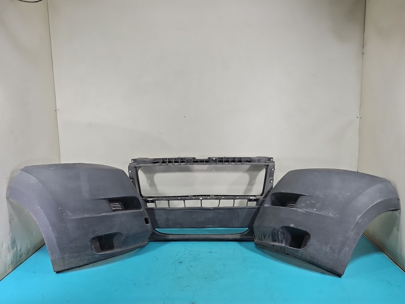 Zderzak przód Citroen Jumper II 06-14 bialy