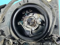 Reflektor prawy lampa przód Suzuki Swift Mk6 EUROPA