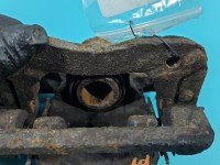 Zacisk tył prawy Kia Sportage II 04-10 2.0 crdi (D4EA) HB Zacisk tył prawy Kia Sportage II 04-10 2.0 crdi (D4EA) HB