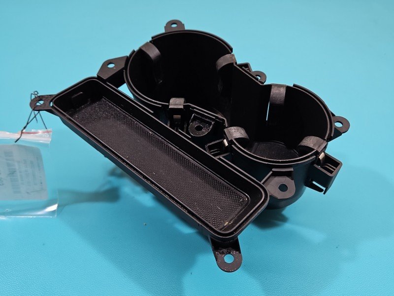 Uchwyt na napoje kubek AUDI A4 B8 8K0862533