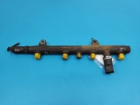 Listwa wtryskowa CZUJNIKI Opel Vivaro 1.9 cdti 0445214024, 0281002405