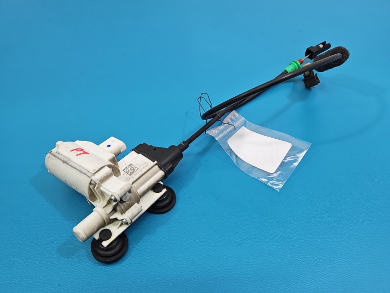 Zamek tył prawy A2227601600, 41151221007201A/18 Mercedes W222 Mercedes, Dociąg. 4pin