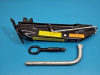 lewarek Podnośnik samochodowy trapezowy AUDI Q5 08-