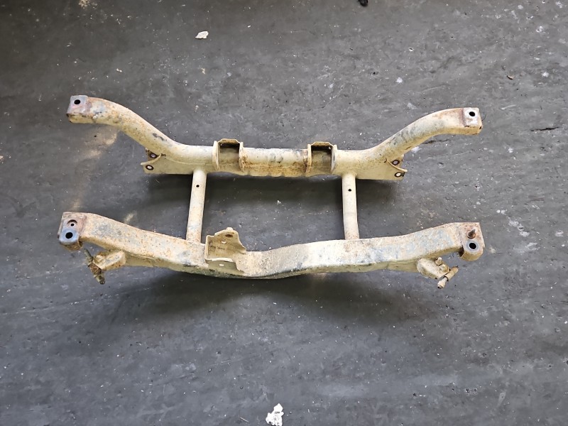 Tylna belka oś tył Land rover Freelander I 1.8 16v