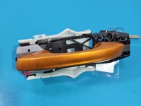 Klamka przód lewa zewnętrzna Skoda Fabia IV 5N0837885H LA2Z
