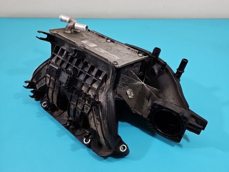 Kolektor ssący Vw Jetta VI 03F145749C, 03C129711AK, 0261230267 1.4 TSI Kolektor ssący Vw Jetta VI 03F145749C, 03C129711AK, 0261230267 1.4 TSI