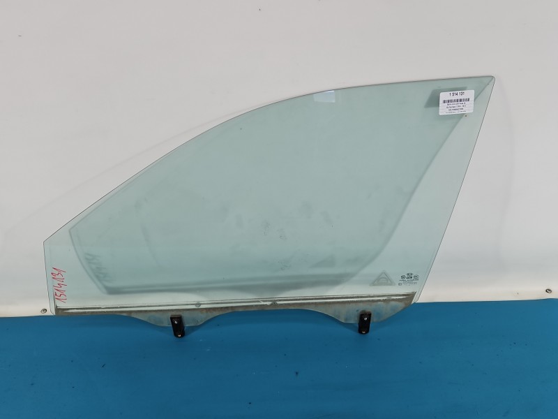 Szyba drzwi przód lewa Kia Sportage II 04-10 HB