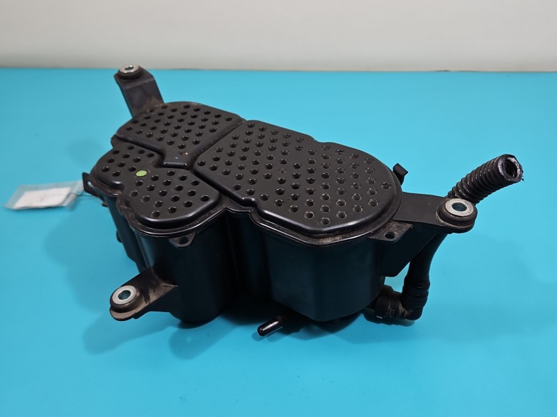 Filtr węglowy AUDI A6 C7 3.0 tfsi quattro (CGXB) 8K0201801C