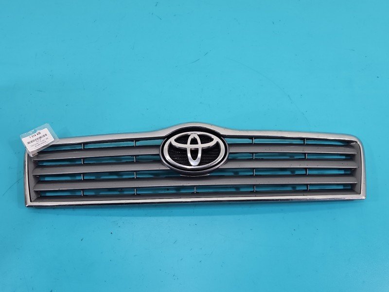 Atrapa grill Toyota Avensis II T25