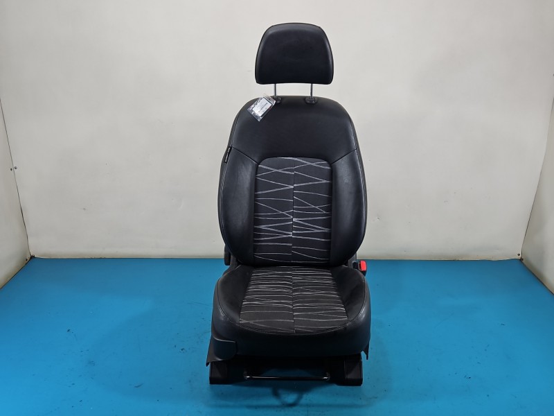 Fotel prawy przód pasażera Kia Venga 5d EUROPA