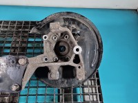 Piasta koła tył prawa zwrotnica łożysko Audi Q3 2.0 tdi (CFGC)