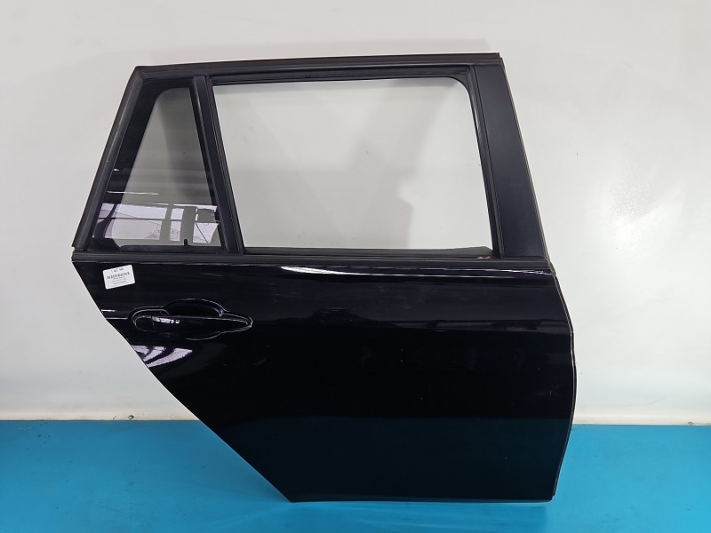 Drzwi tył prawe bmw F30 kombi 5d 668