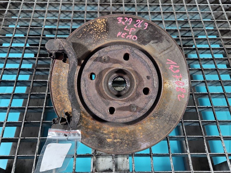 Zwrotnica lewa piasta przód 1.4 hdi Citroen Nemo Zwrotnica lewa piasta przód 1.4 hdi Citroen Nemo