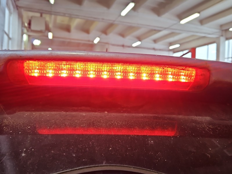 TRZECIE ŚWIATŁO STOP STOPU Toyota Prius II XW20 03- HB