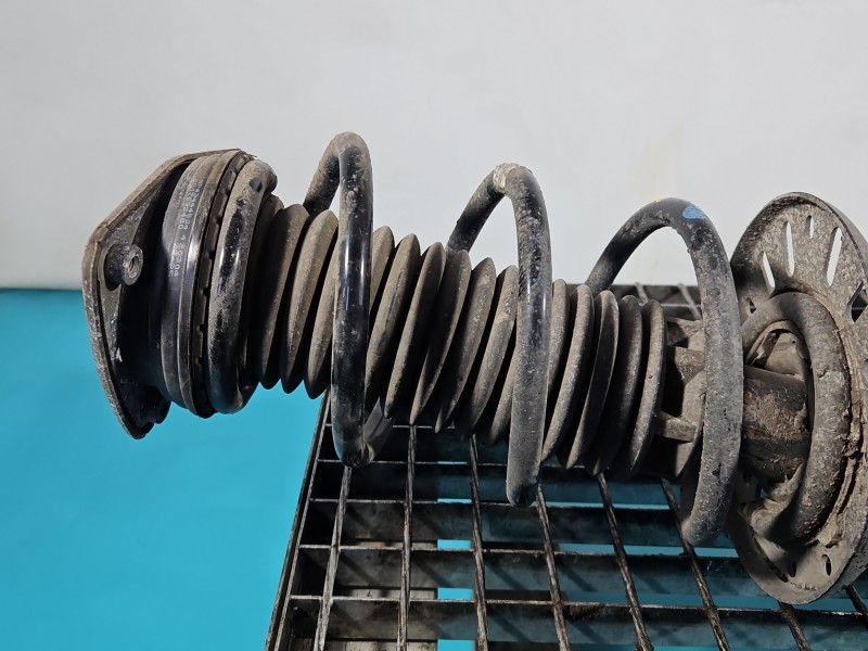 Sprężyna przód przednia Toyota Proace City 1.5 D4D