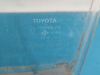 Szyba drzwi przód lewa KIEROWCY Toyota Corolla E11 HB 3D HB