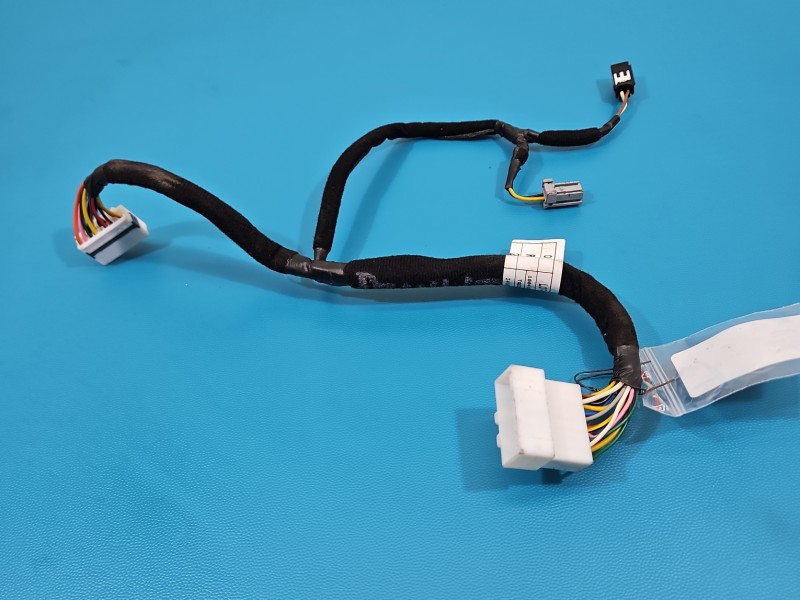 Instalacja Wiązka drzwi tył lewych Kia Stinger 26173-J5030