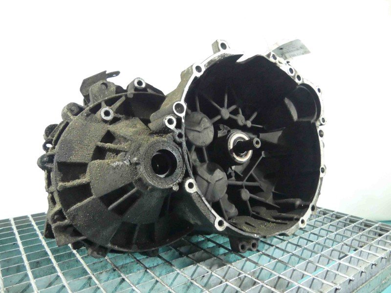 Skrzynia biegów P9482076 Volvo S60 I 2.4 wiel 20v