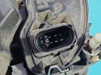 Reflektor prawy lampa przód Audi A4 B5 EUROPA