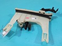 Nadkole przód lewe Renault Trafic III 638432274R