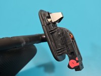 Przesłonka prawa Audi A4 B9 DASZEK osłona przeciwsłoneczna