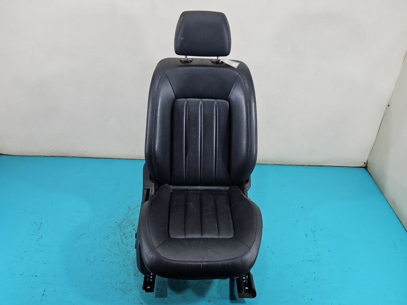 Fotel prawy przód pasażera Mercedes CLS II C218 W218 218 4d EUROPA