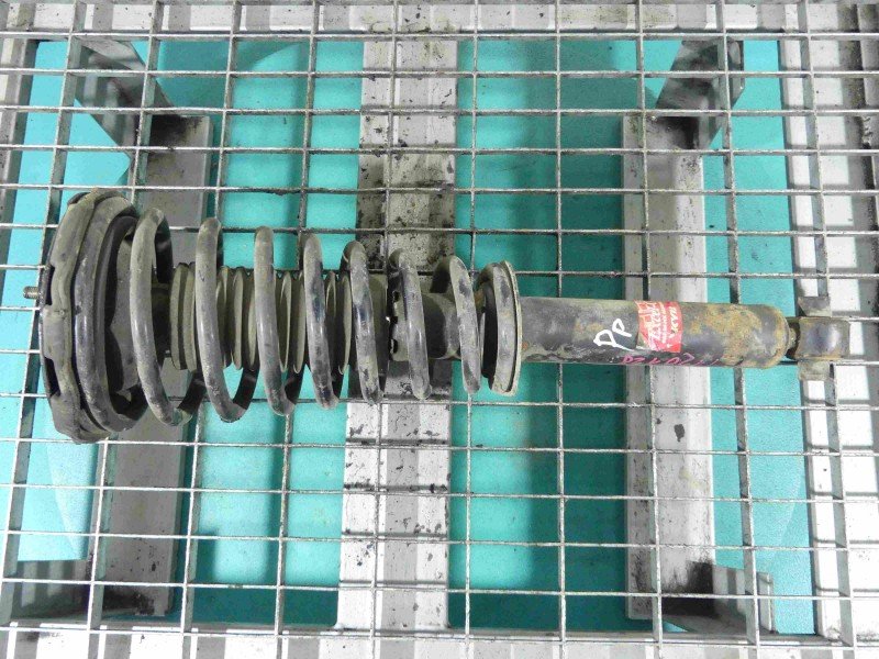 Amortyzator przód prawy przedni Nissan Primera P11